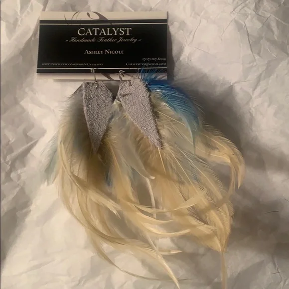 Blue White Cream Genuine Leather Festival Earrings NWT - Picture 11 of 11